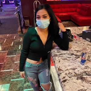 Meet your Posher, Maria